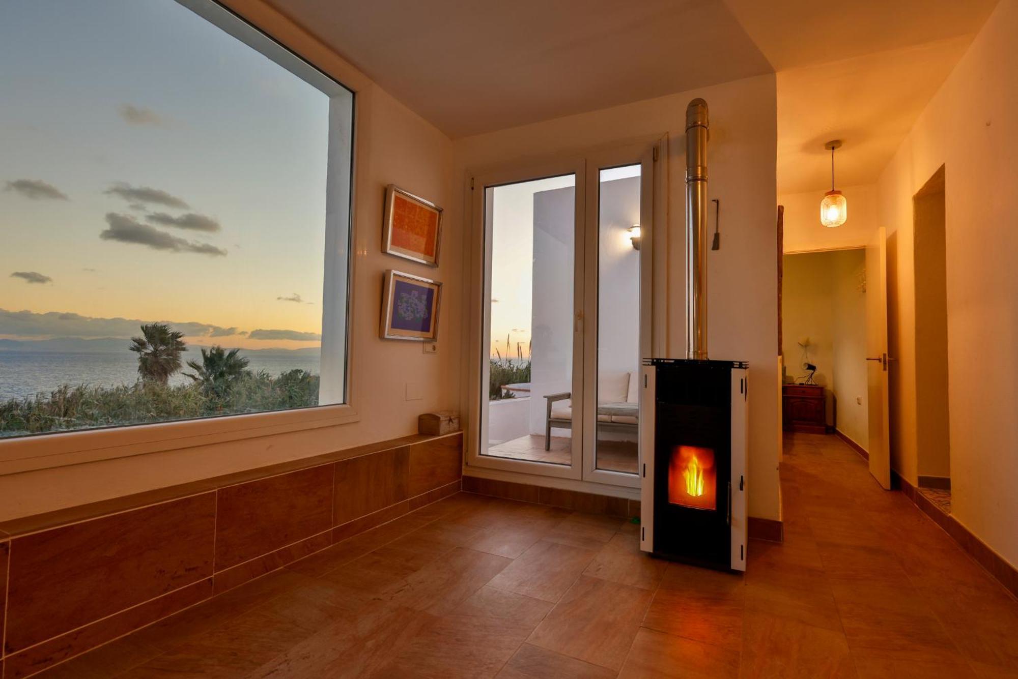 Beach Front Villa Amazing Views Tarifa Bagian luar foto