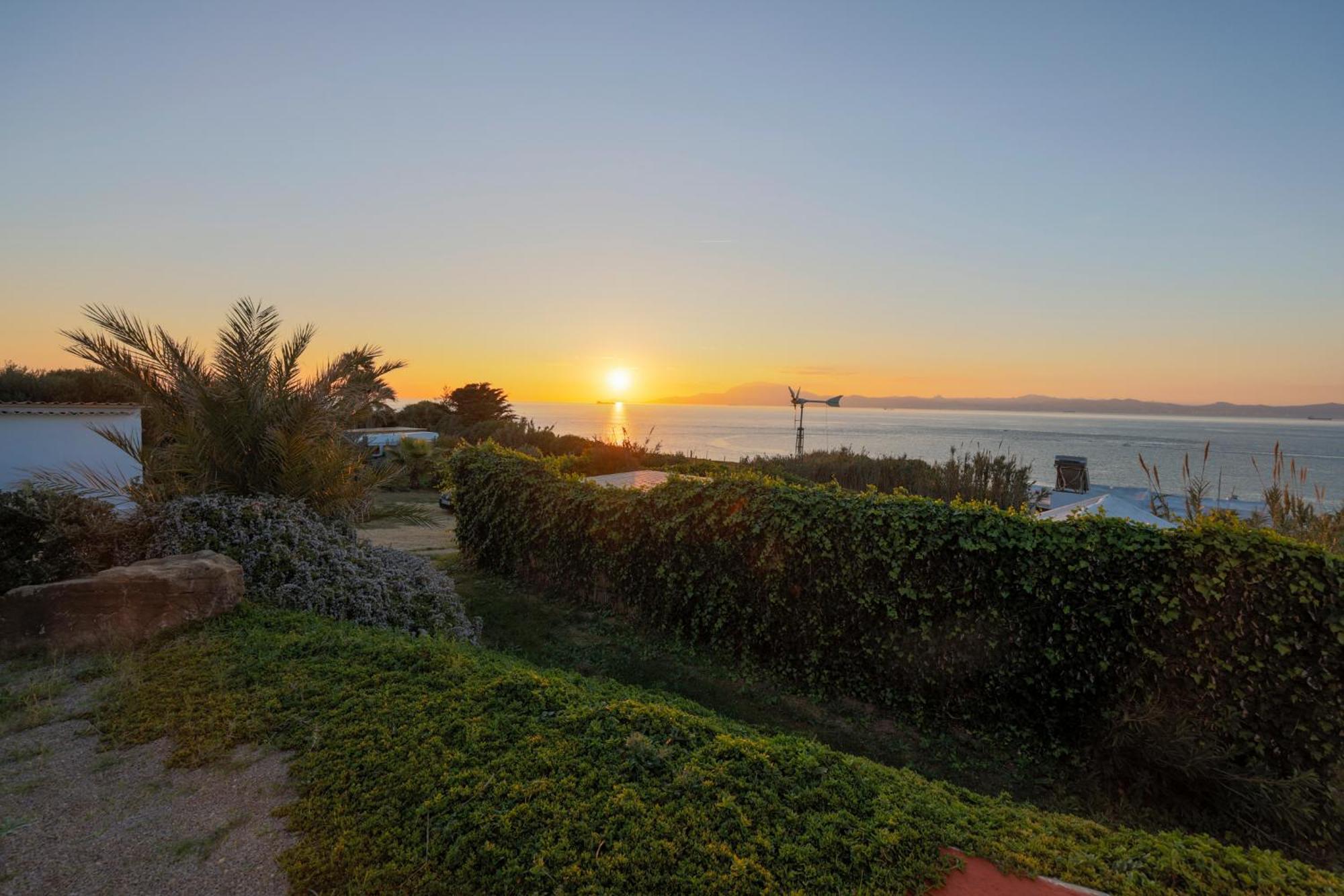 Beach Front Villa Amazing Views Tarifa Bagian luar foto